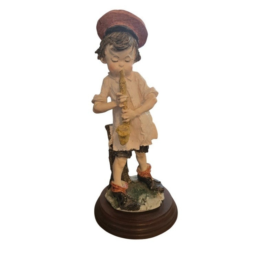 Guiseppe Armani Boy with Sax Vintage Capodimonte Figurine Decor ‎ Italian